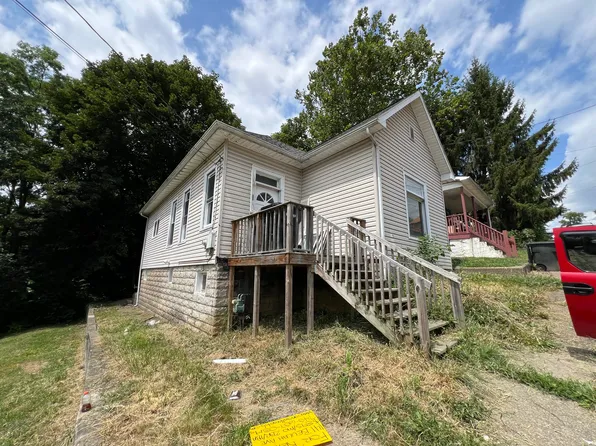 141 Beulah Ave, Zanesville, OH 43701