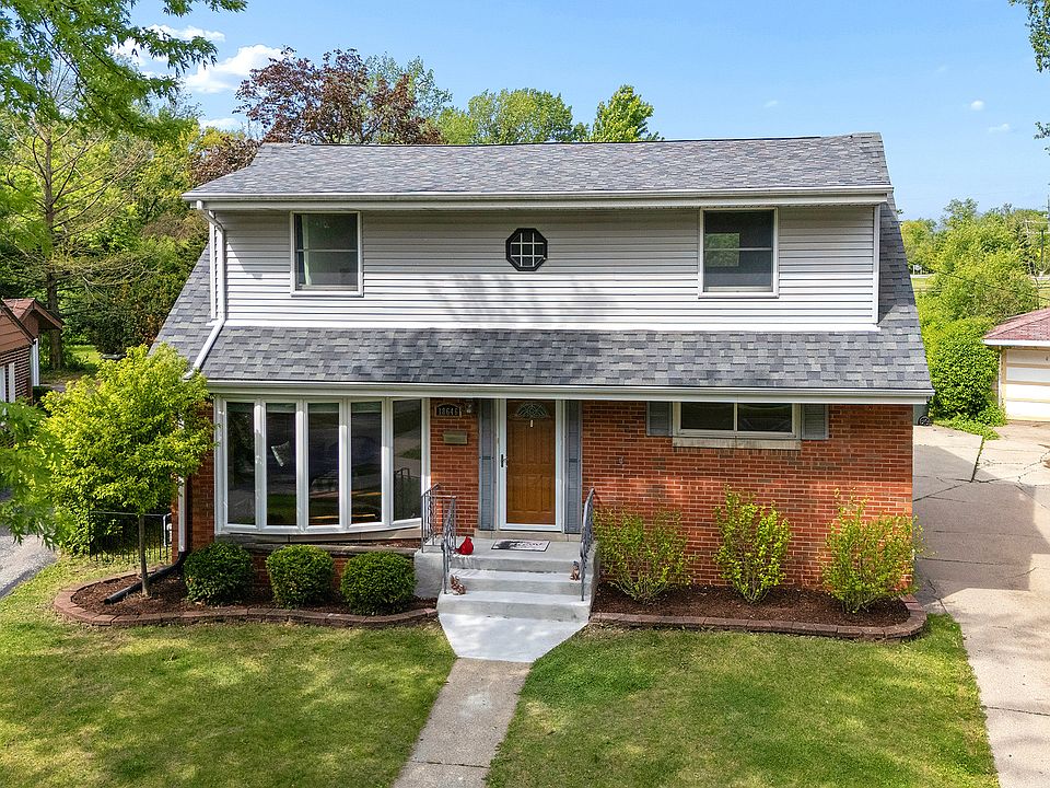 1st image of 18646 Golfview Ave