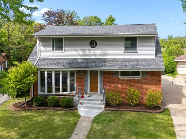 18646 Golfview Ave, Homewood, IL 60430