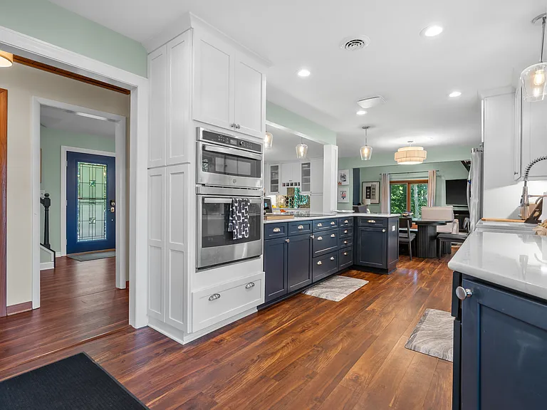 2520 Jodon Ct — Photo 5
