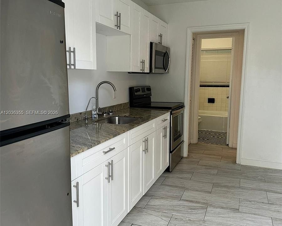 1st image of 1324 N 58th Ave