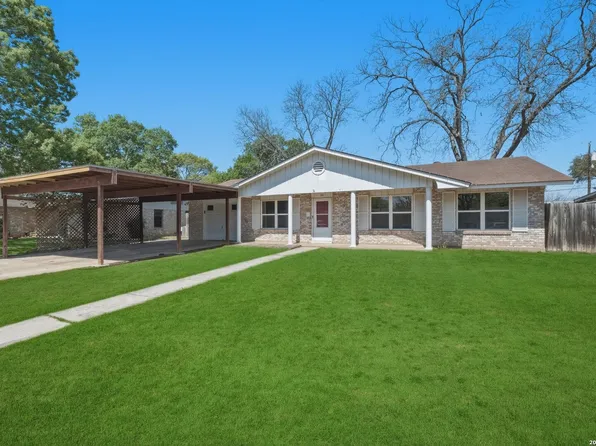 221 Maple, Schertz, TX 78154