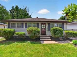 1105 Birch Ln, Cleveland, OH 44109