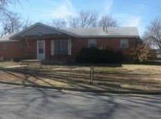 305 Oak St, Elgin, OK 73538