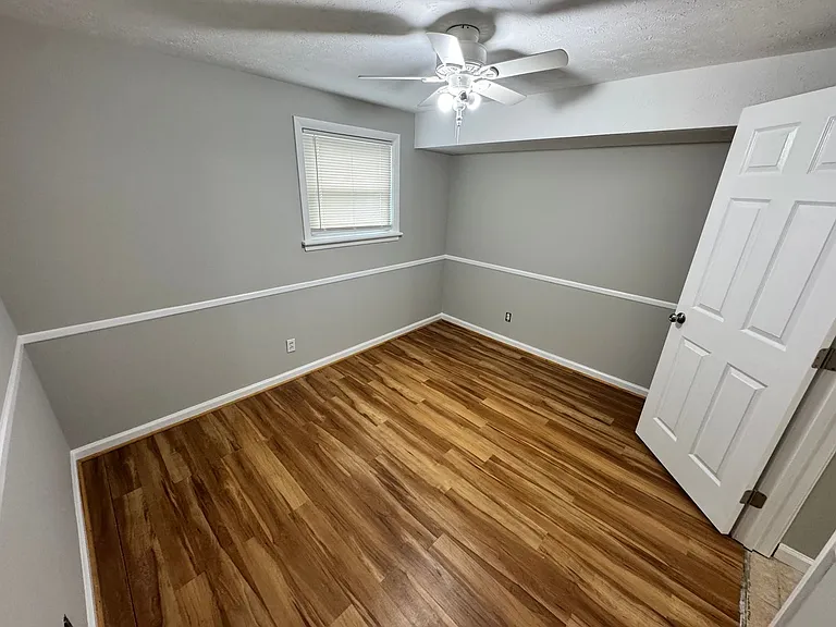 8016 Broadfern Dr — Photo 55