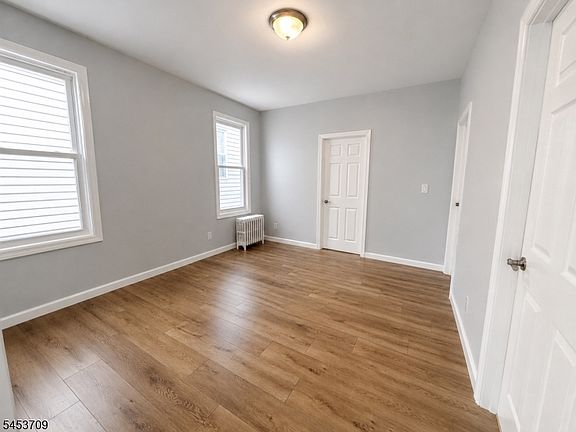2nd image of 227 Patterson St #2F