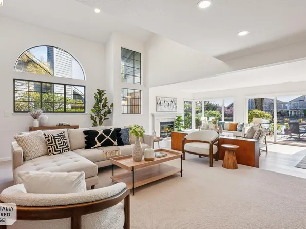 28 Sunny Cove Cir, Alameda, CA 94502