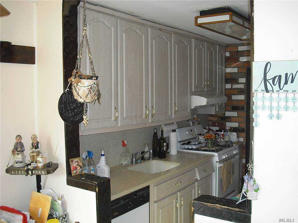 1st image of 84-29 153rd Ave #4E