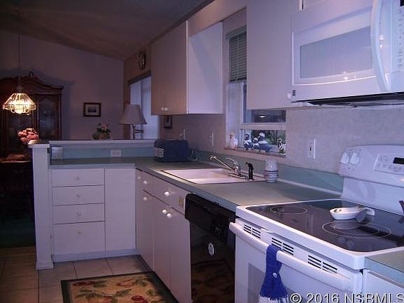4th image of 2723 Silver Palm Dr