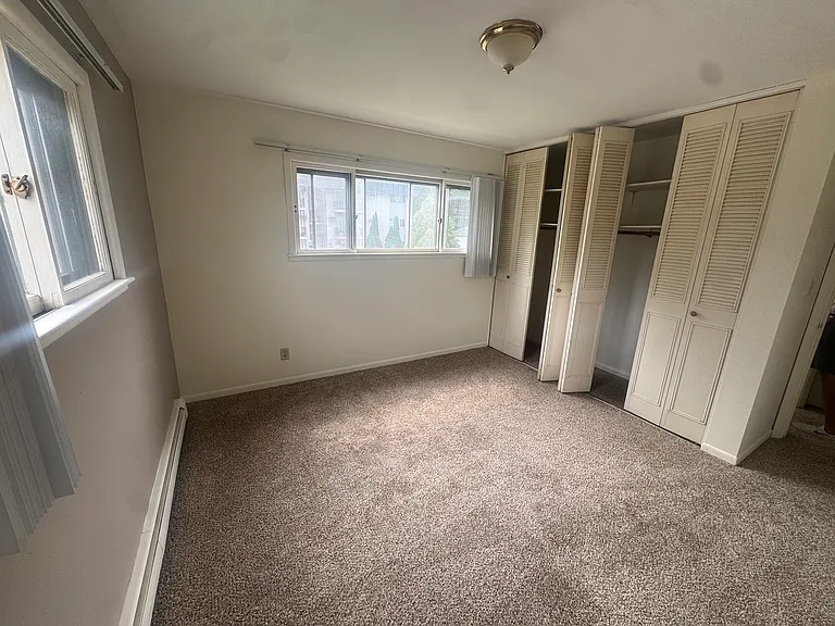 1101 W Porter Ave — Photo 13