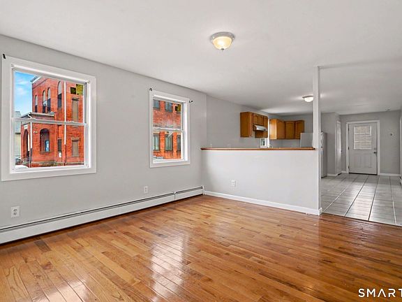3rd image of 143 Highland Ave