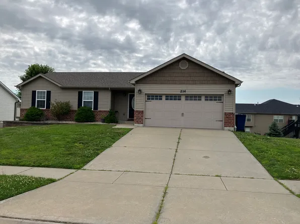 214 Rolling Rock Creek Dr, Wentzville, MO 63385