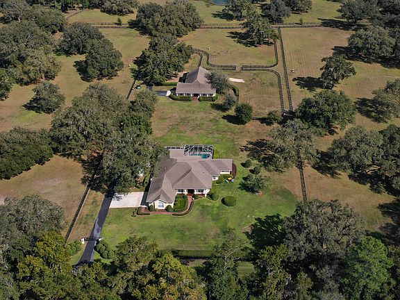 4th image of 9851 NW 127th Ct
