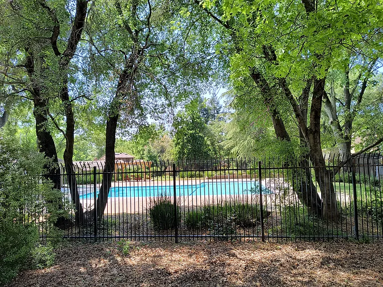 6805 Castillo Ct — Photo 42