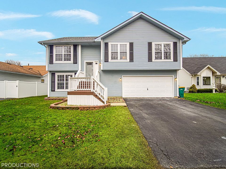 1st image of 3912 Brenton Dr