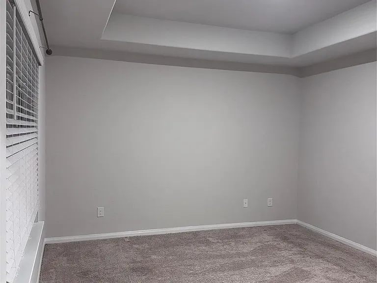 2217 Middle Ridge Dr — Photo 6