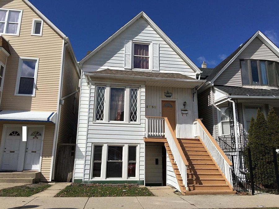1st image of 3752 N Sacramento Ave