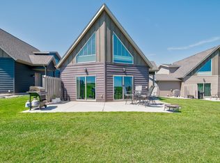 290 240th Ave #277, Arnolds Park, IA 51331