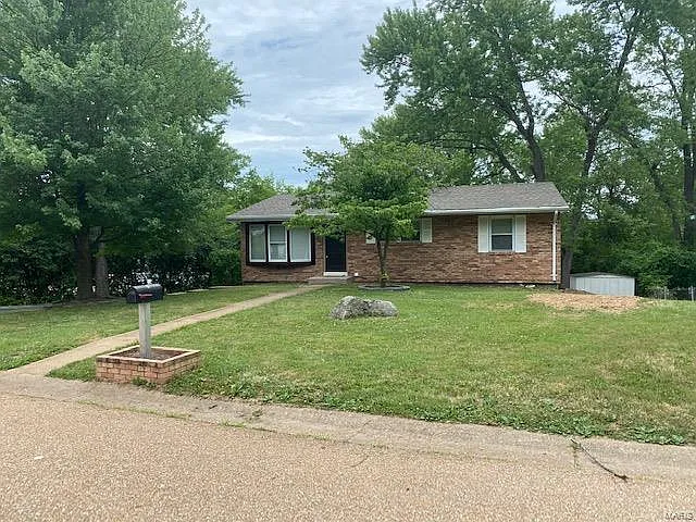 1203 Rivoli Dr photo 1