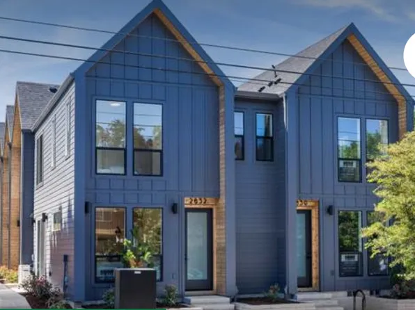 2832 SE Division St #2, Portland, OR 97202