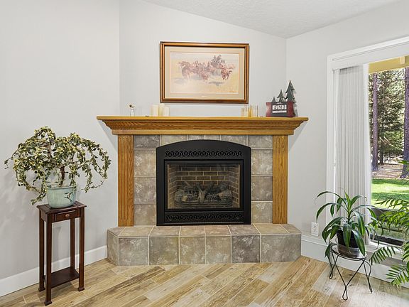 3rd image of 51730 Pine Loop Dr