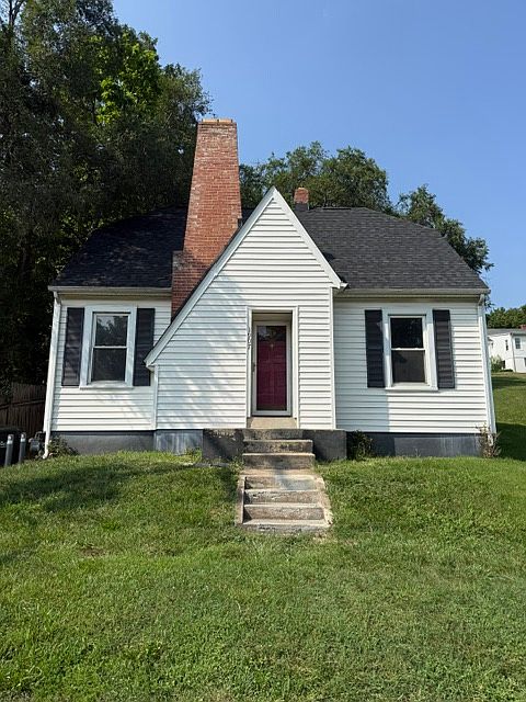 1st image of 1907 W Beverley St