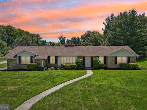 1203 Nuwood Dr, Baltimore, MD 21228