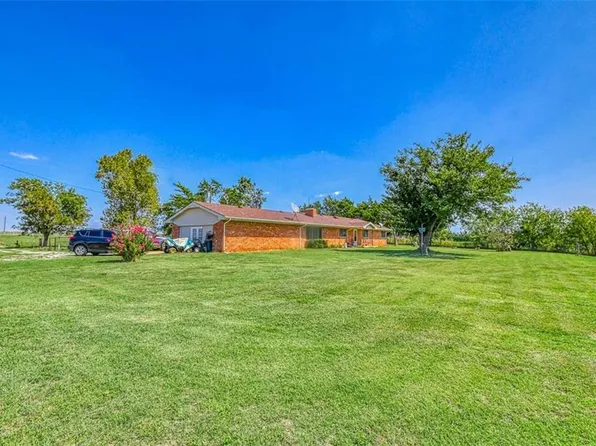 1911 W Main St, Amber, OK 73004