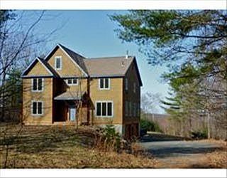 1st image of 32 Laurel Hill Dr