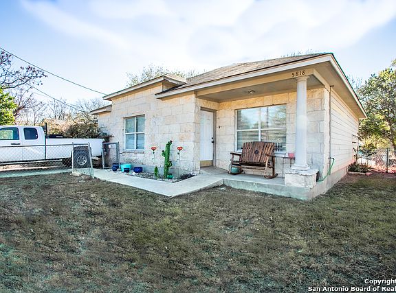 2nd image of 5818 Mayo Dr