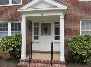 40 Pinckney Rd APT B, Red Bank, NJ 07701