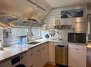 621 Gilbert Stuart Rd #3, Saunderstown, RI 02874