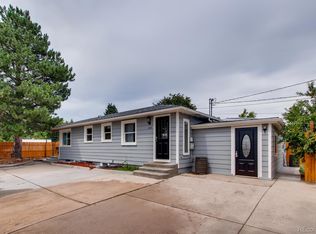 300 Stuart St, Denver, CO 80219