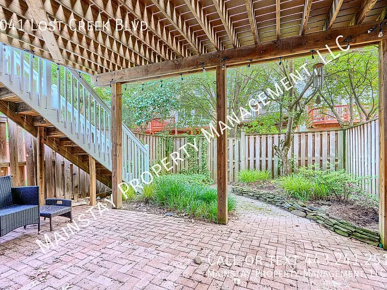 3041 Lost Creek Blvd — Photo 6