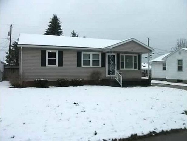 1st image of 13 Cahill Dr