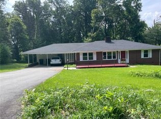 232 Barlow Cir, Winston Salem, NC 27105