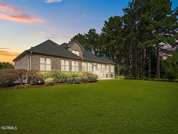 4th image of 433 Crow Creek Drive NW