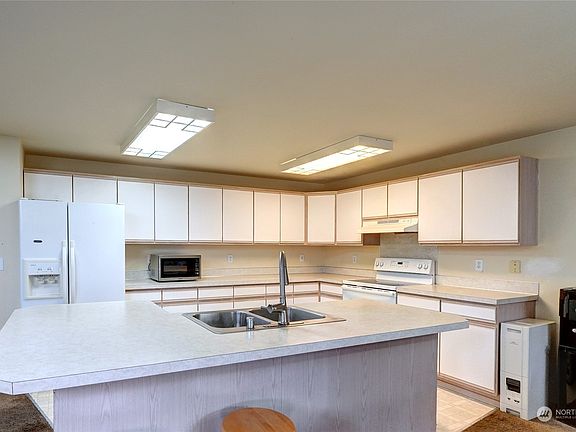 5th image of 6305 Shelby Court SE