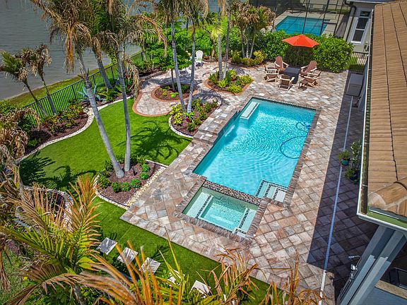 2nd image of 9086 SW Roccia Way