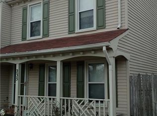 235 Mannings Ln, Virginia Beach, VA 23462