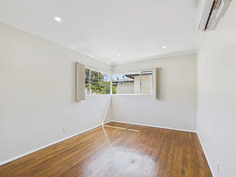 1720 Grevelia St #H — Photo 6