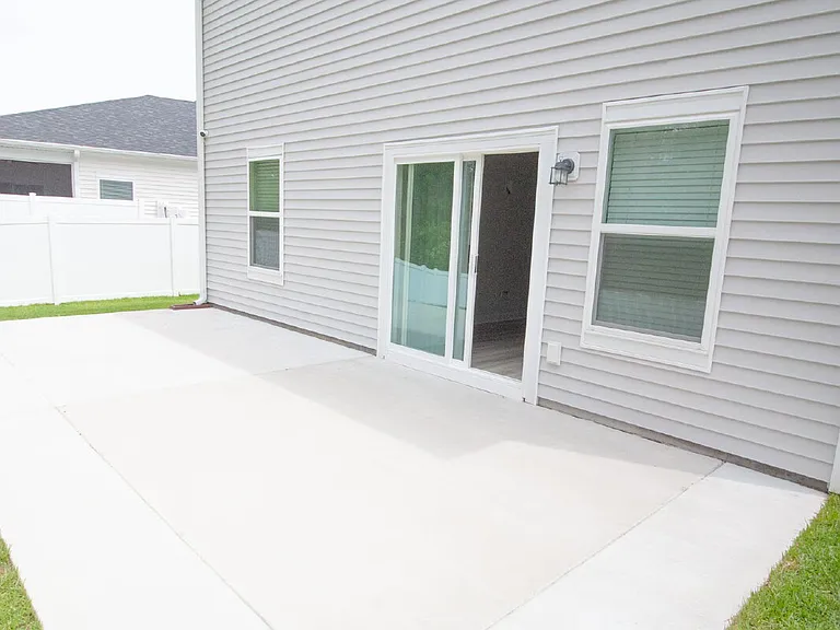 4244 Falls Oaks St — Photo 35