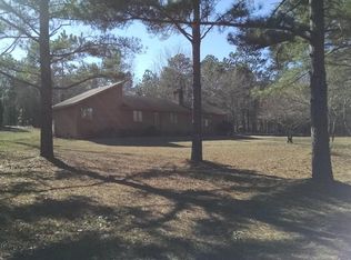 645 E Chicago Ave, Pinebluff, NC 28373