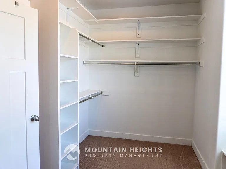 3953 W Sand Lake Dr — Photo 25