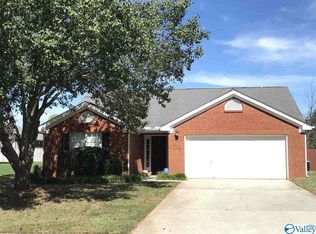 104 Clover Ridge Dr, Madison, AL 35758