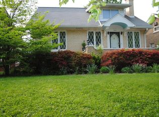 1859 Princeton Dr, Louisville, KY 40205