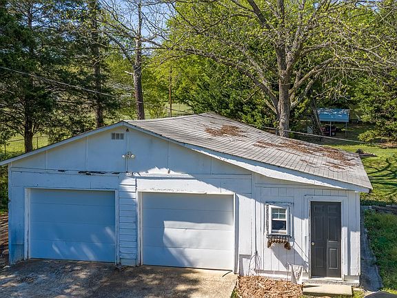 4th image of 6844 Reidville Rd