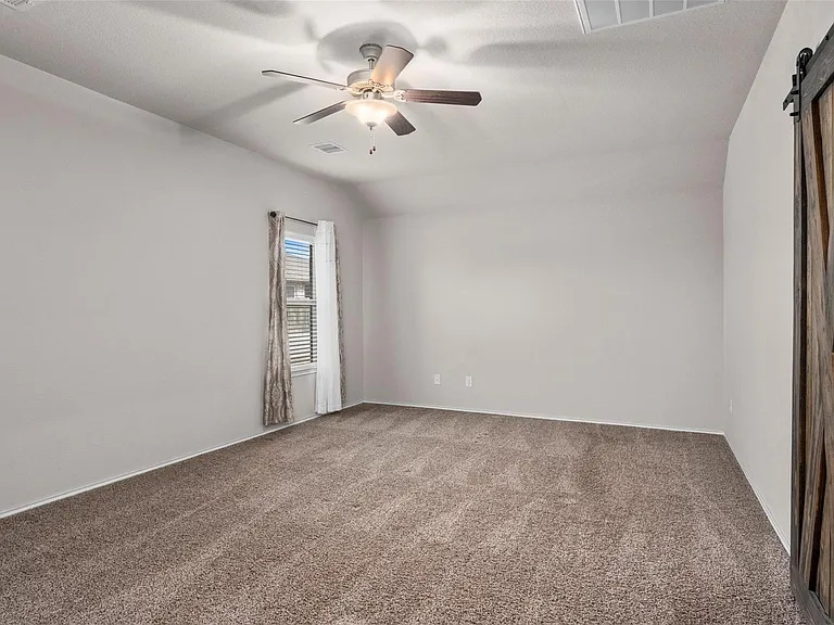 5210 Adria Hills Cir — Photo 16
