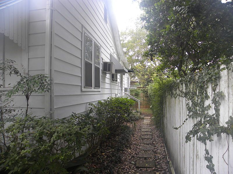 1st image of 1054 Columbus St