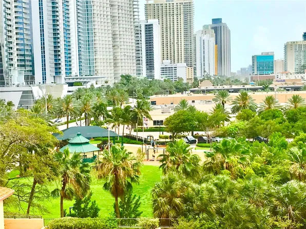 210 174th St APT 702, Sunny Isles Beach, FL 33160